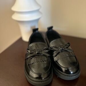 Black Patent Leather Loafers with Bow Detail